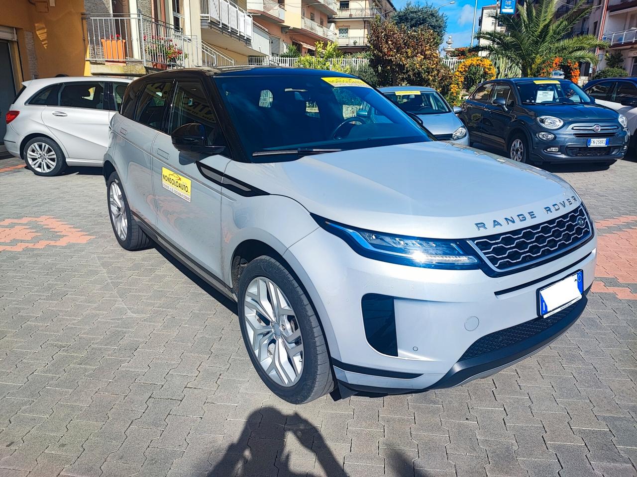 Land Rover Evoque 2.0D I4-L.Flw AWD-GAR3ANNI