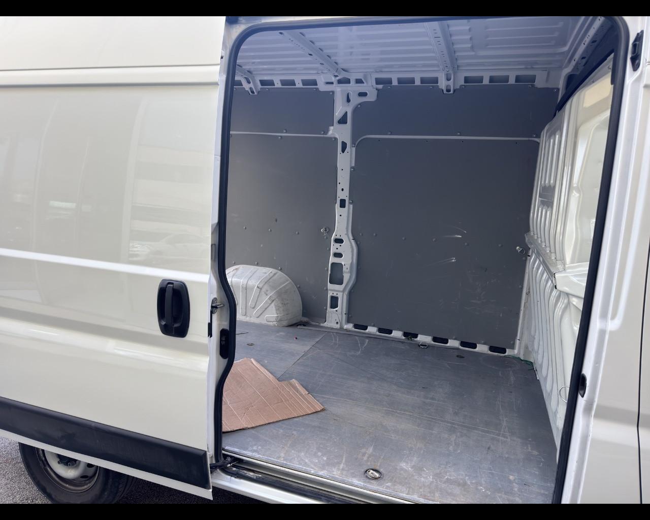 FIAT Ducato Series 9 Furgone Lastrato 33q Mh2 120cv 2.2 Multijet 3 E6d-Final