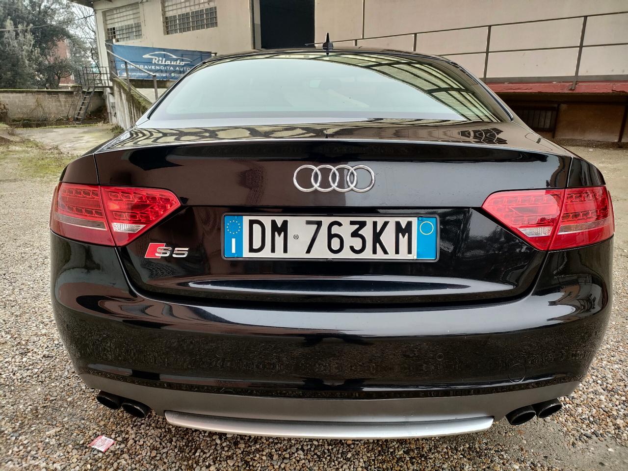 Audi S5 4.2 V8