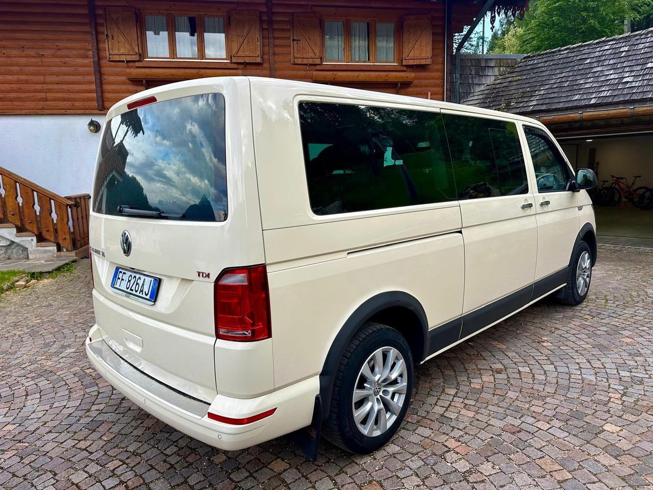 Volkswagen Caravelle 2.0 TDI 204CV DSG PL Cruise