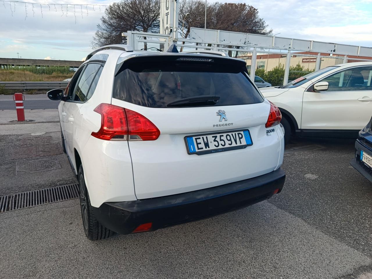 Peugeot 2008 1.6 e-HDi 92CV S&S Allure
