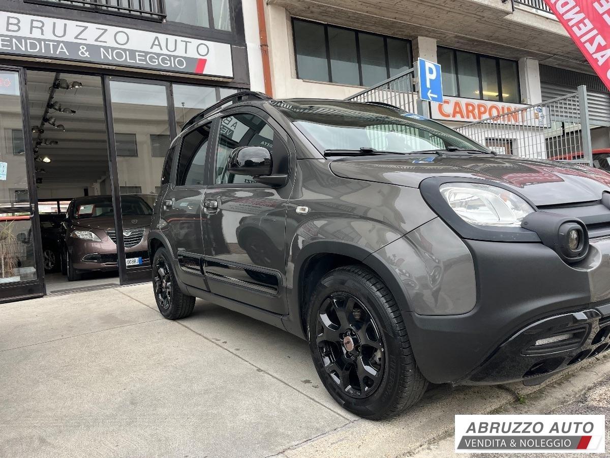 FIAT Panda 1.0 Hybrid Trussardi