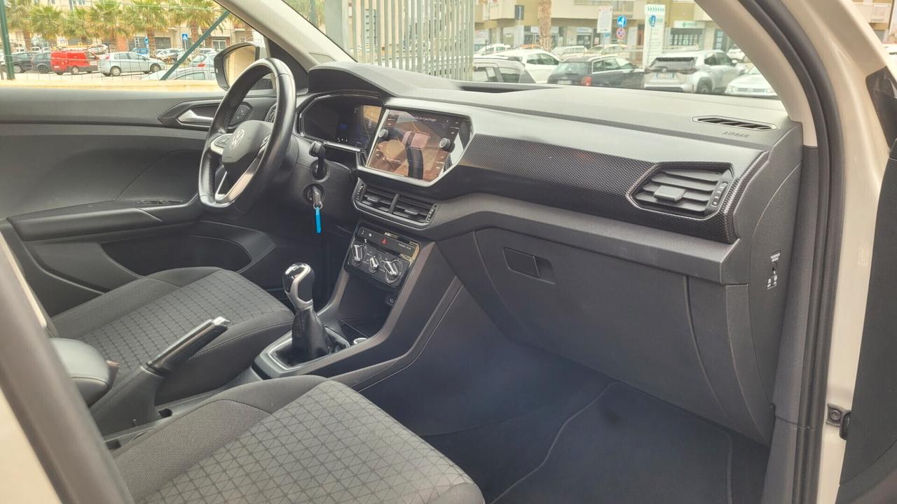 Volkswagen T-Cross 1.0 TSI Sport