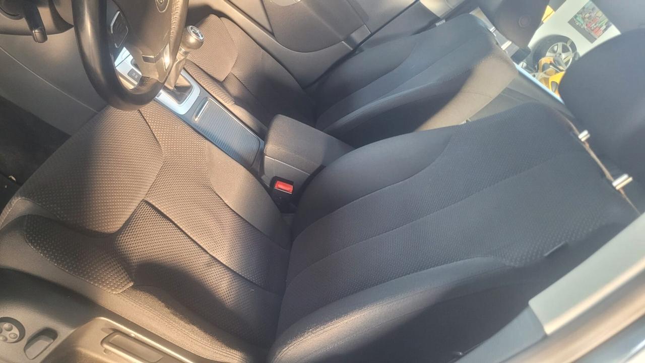 Volkswagen Passat 1.4 16V TSI Comf. EcoFuel