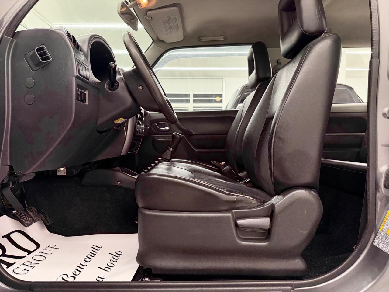 Suzuki Jimny 1.5 DDiS cat 4WD JLX neopatentati