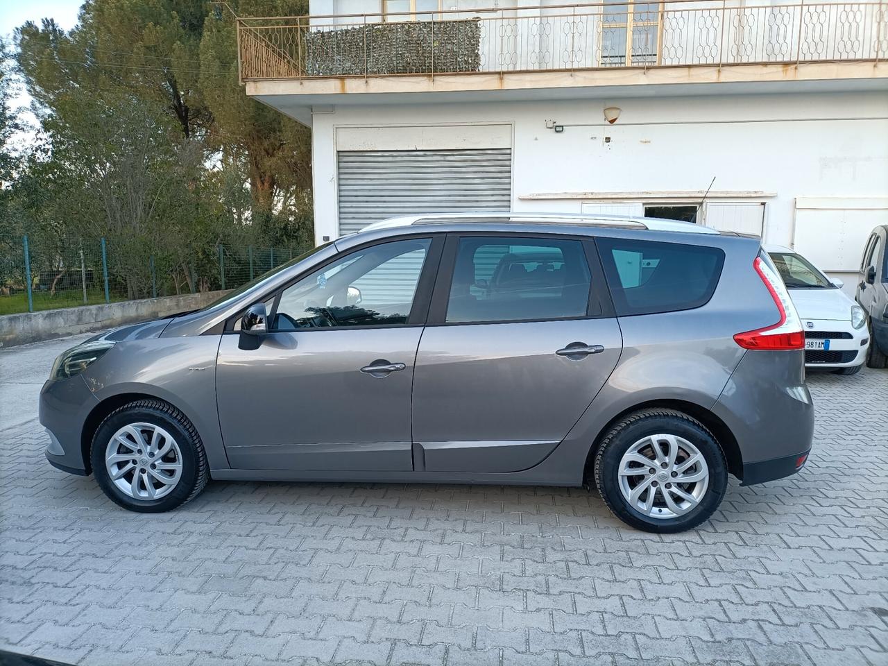 Renault Scenic 7 posti 1.5dCi 110CV Limited