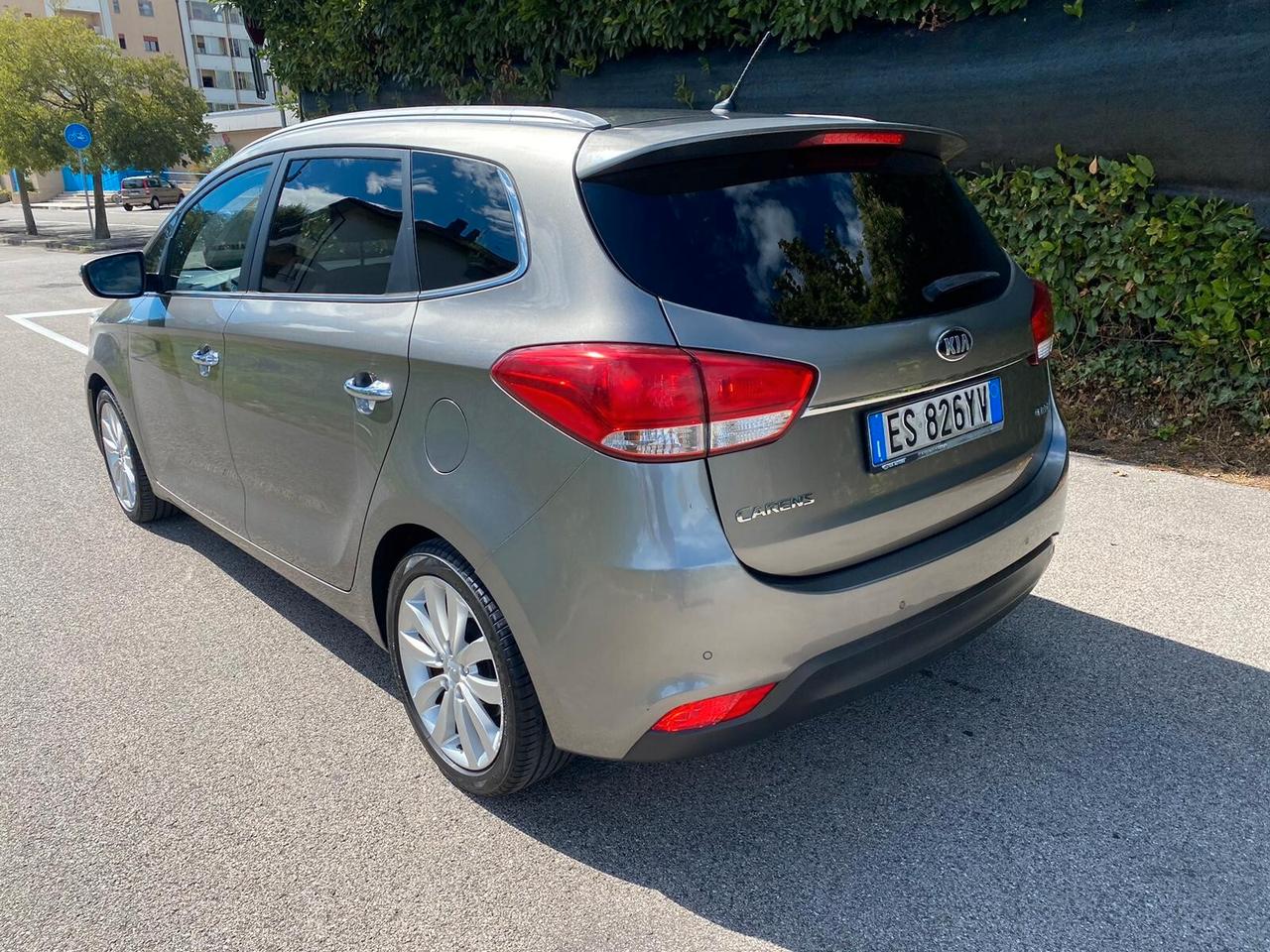 Kia Carens 1.7 CRDi 136 CV Cool automatico