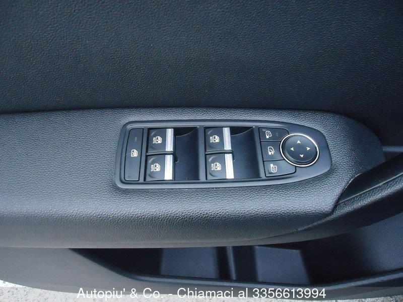 Renault Captur 1.6 Full Hybrid E-TECH 145 CV INTENS