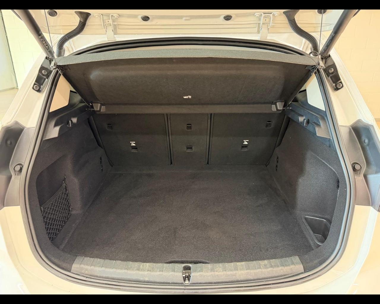 BMW Serie 2 A.T. (U06) - 218d Active Tourer Luxury