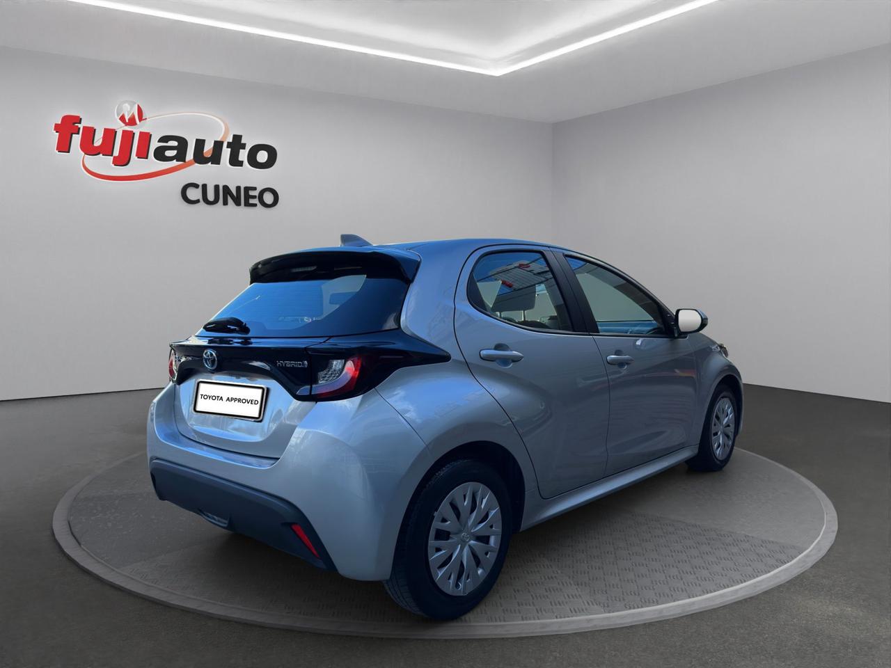 Toyota Yaris 1.5h Business