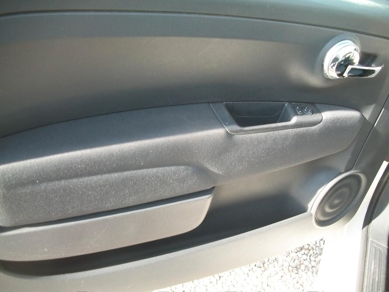 Fiat 500 1.2 Lounge DEL 2011 CC 1242 EURO 05 KM 174722 SI NUOVI PATENTATI EURO 4990,00 PIU PASSAGGIO E PER AVERE GARANZIA DI UN ANNO EURO 350,00 IN PIU