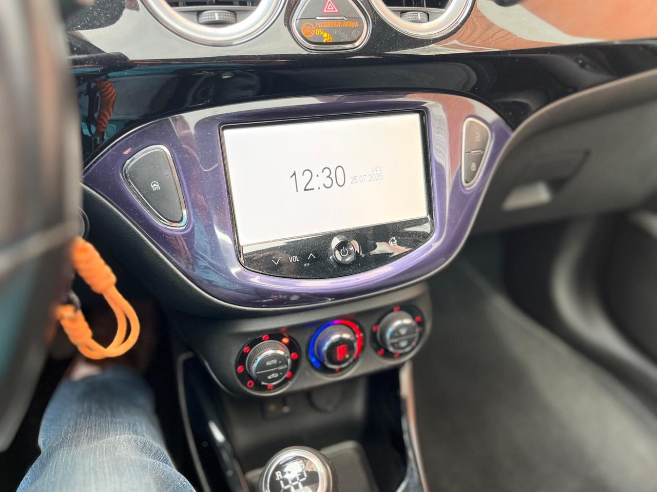 Opel Adam 1.2 70 CV
