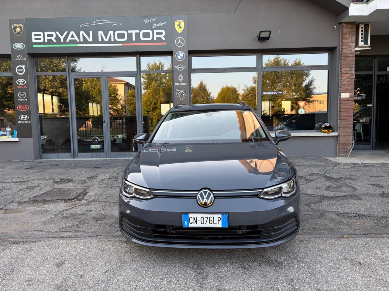 Volkswagen Golf Variant 1.0 eTSI EVO DSG Life