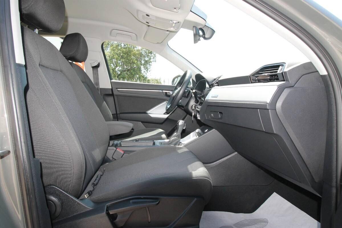 Audi Q3 35 TDI S tronic Business Advanced|2022