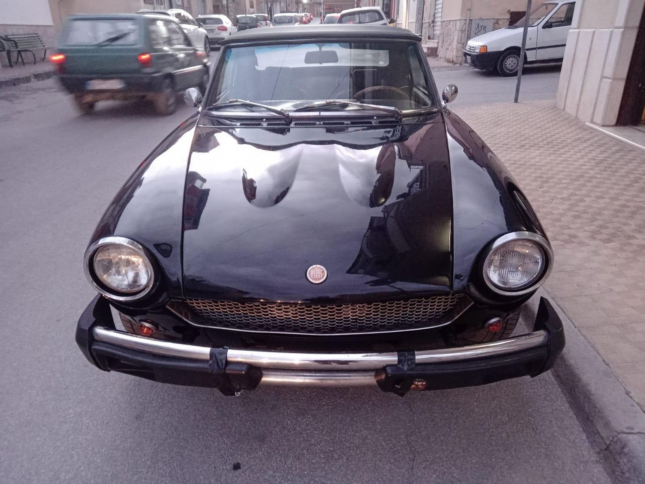 FIAT 124 spider