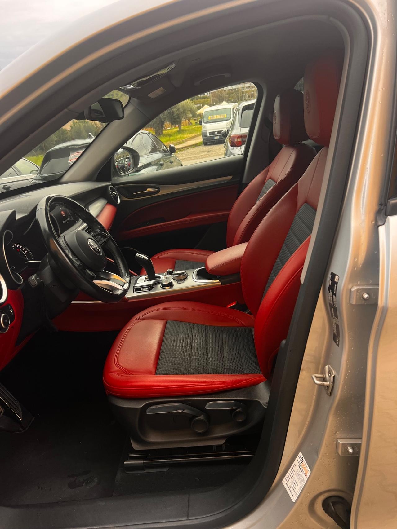 Alfa Romeo Stelvio 2.2 Turbodiesel 190 CV AT8 Q4 Sprint