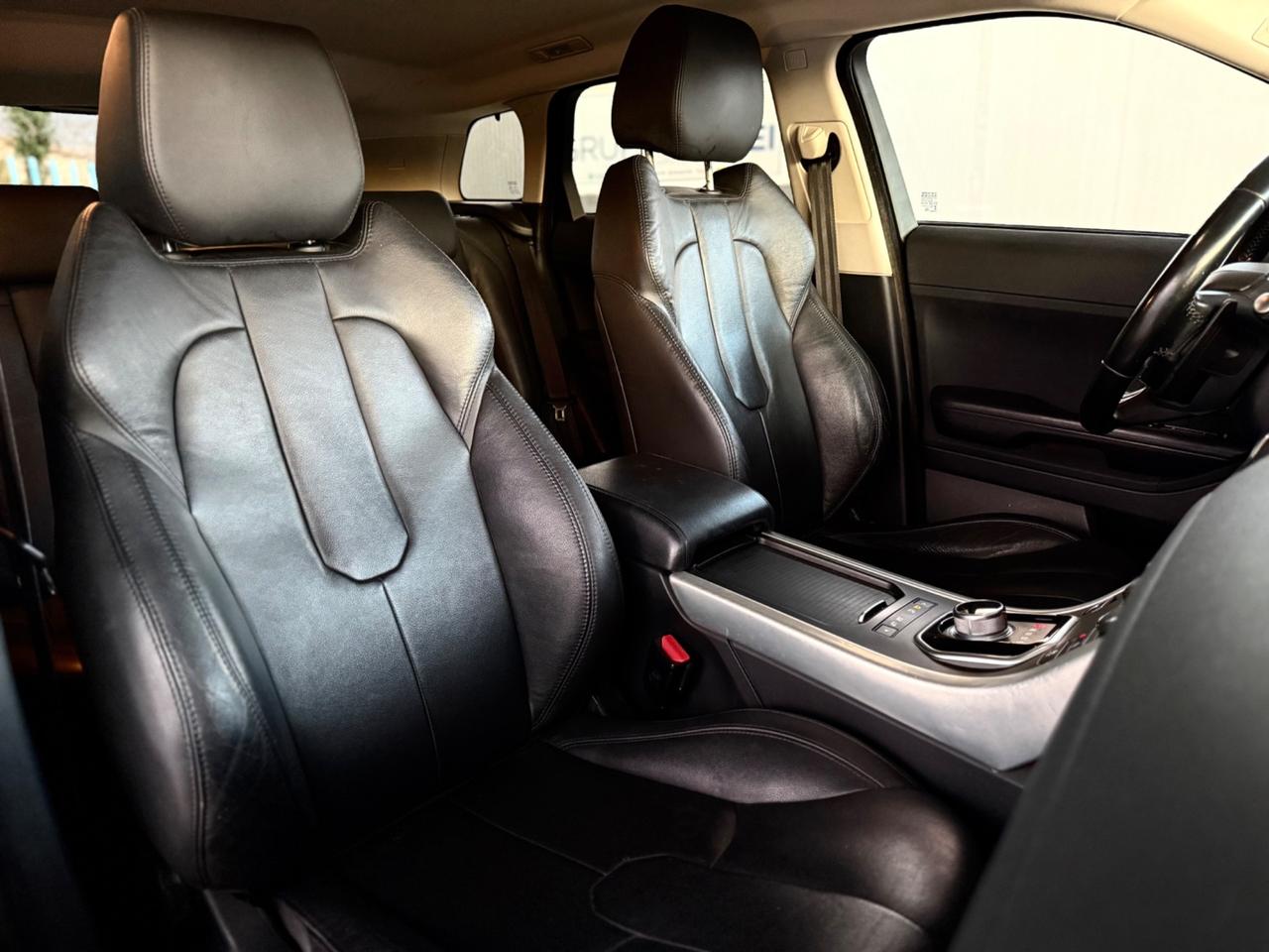 Land Rover Evoque 2.2 TD4 TAGLIANDI CERTIFICATI CASA MADRE