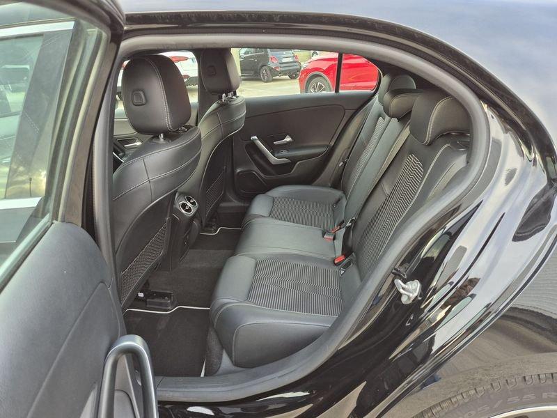 Mercedes-Benz Classe A A 180 d Sport Night edition auto