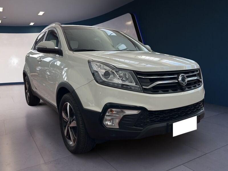 Ssangyong Korando III 2014 2.2 d Limited 2wd my17