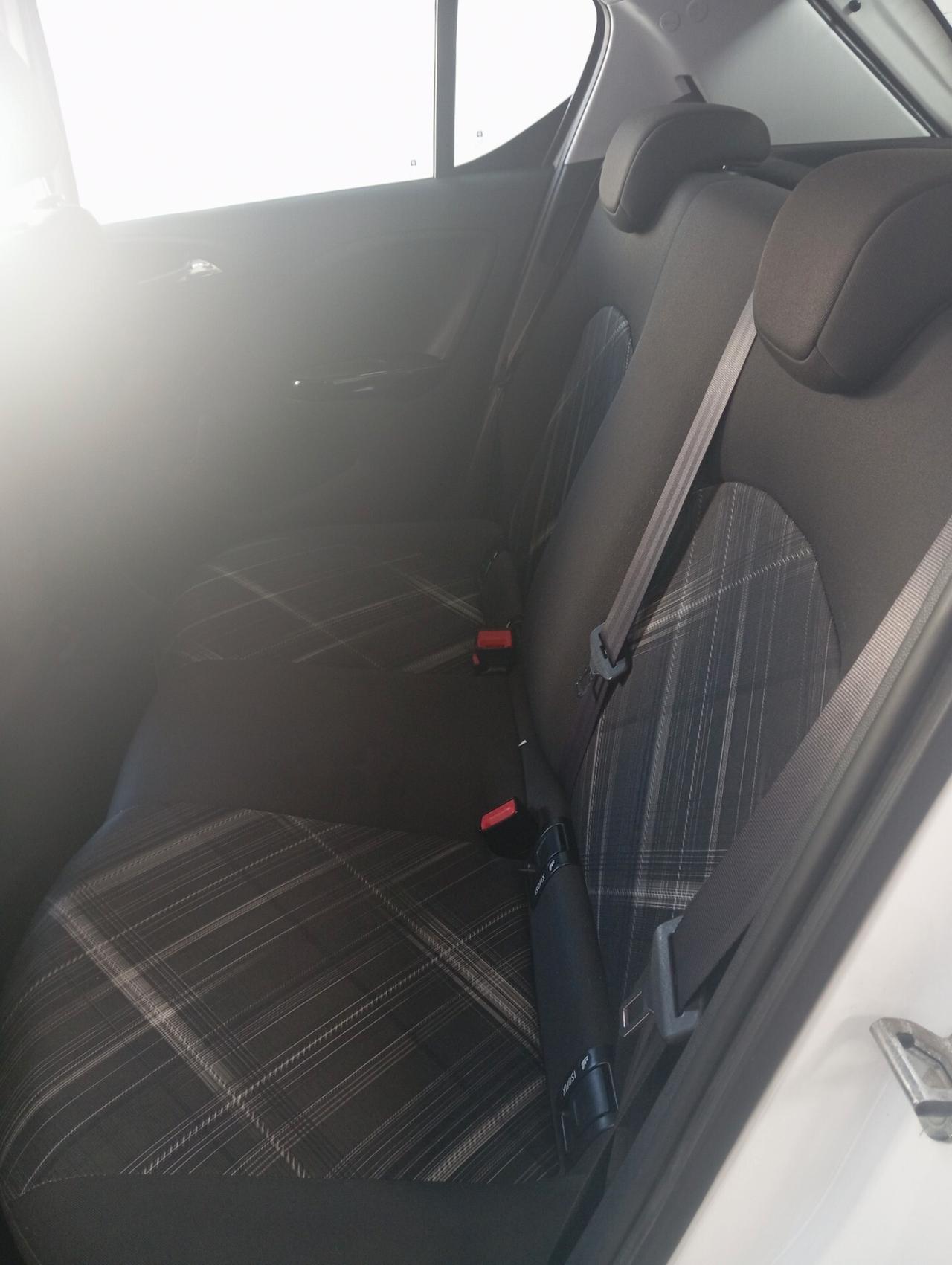 Opel Corsa 1.3 mtj 75 CV 2015 CON GARANZIA