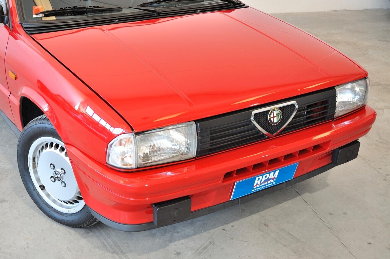 Alfa Romeo 33 1.7 Quadrifoglio Verde carburatori pari al nuovo!