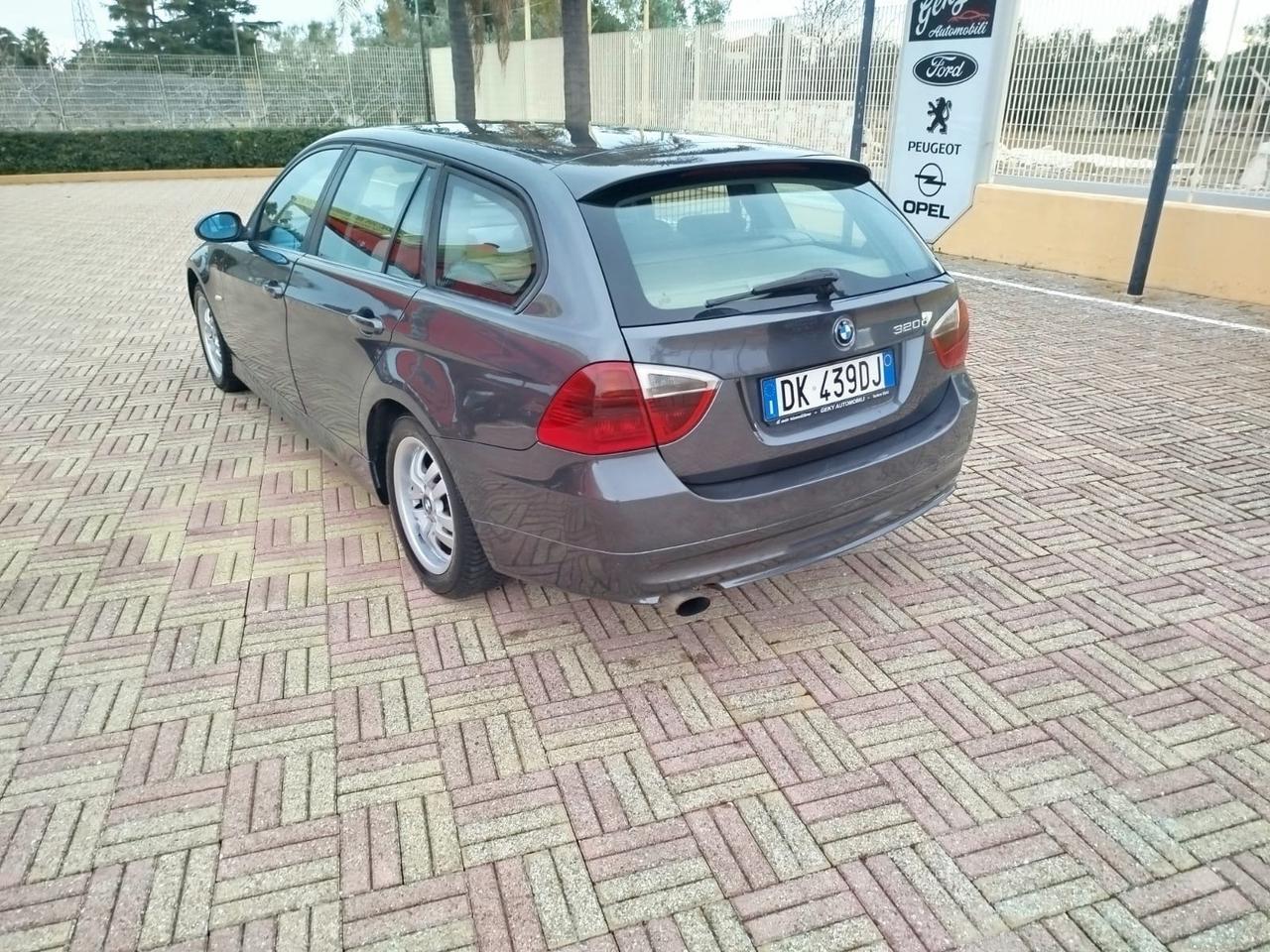 Bmw 320 320d cat Touring Attiva