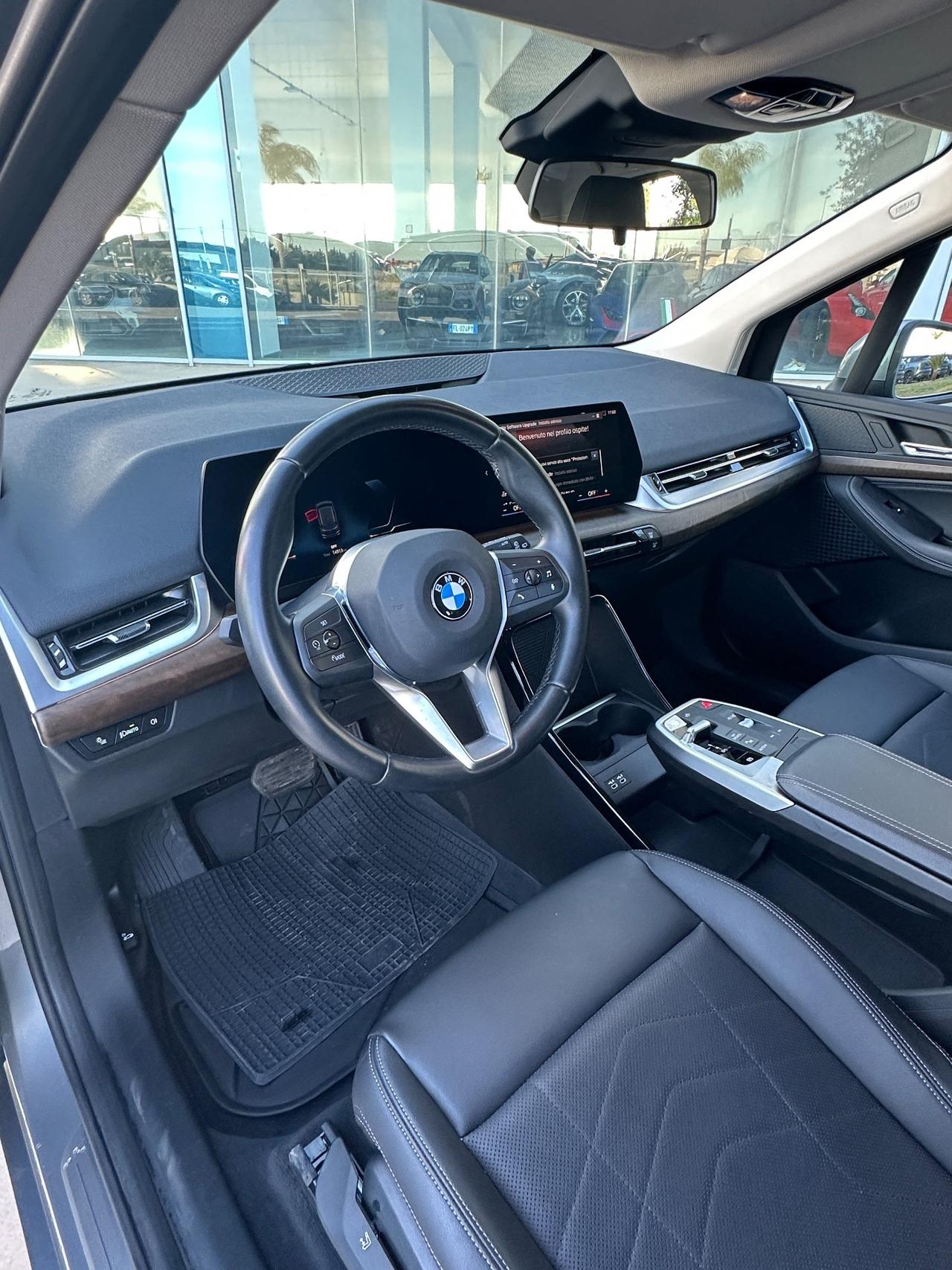 BMW 218 i A.T Luxury possibilità noleggio no scoring