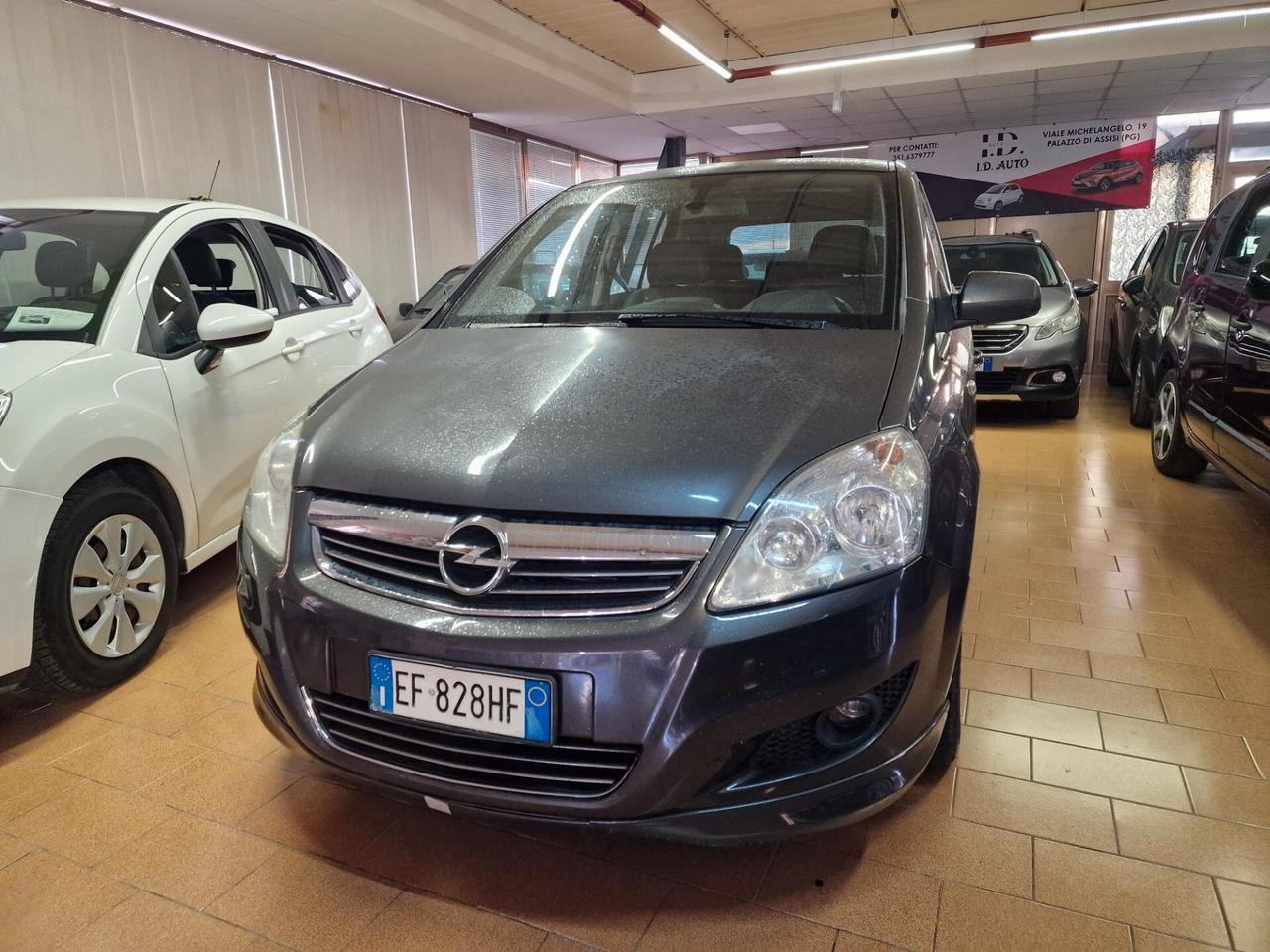 Opel Zafira 1.7 CDTI diesel, 7 posti ok neopatentati.