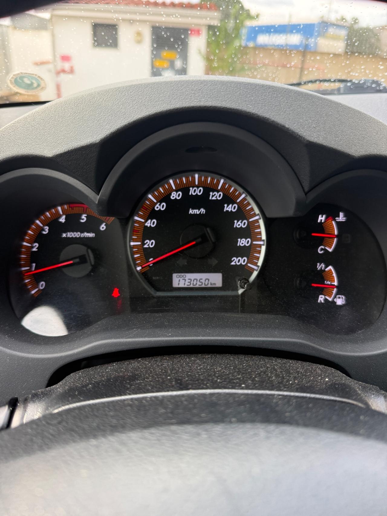 Toyota Hilux 2.5 D-4D 4WD 2p. 4posti MY14"