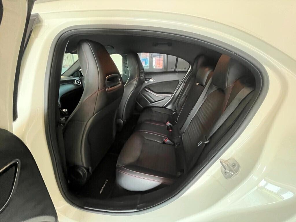 MERCEDES-A 180d Premium my16 - Per Neopatentati