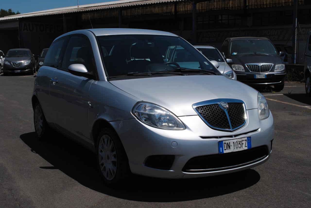 Lancia Ypsilon 1.2 60 CV OK NEOPATENTATI