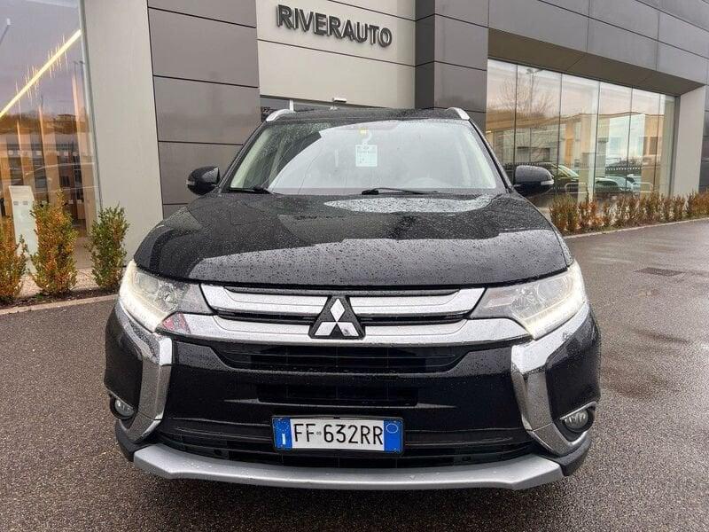 Mitsubishi Outlander Outlander 2.2 DI-D 2WD Insport 7p.