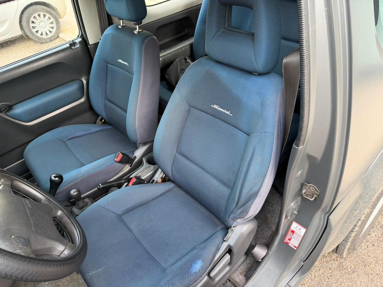 Suzuki Jimny 1.3i 16V 2002