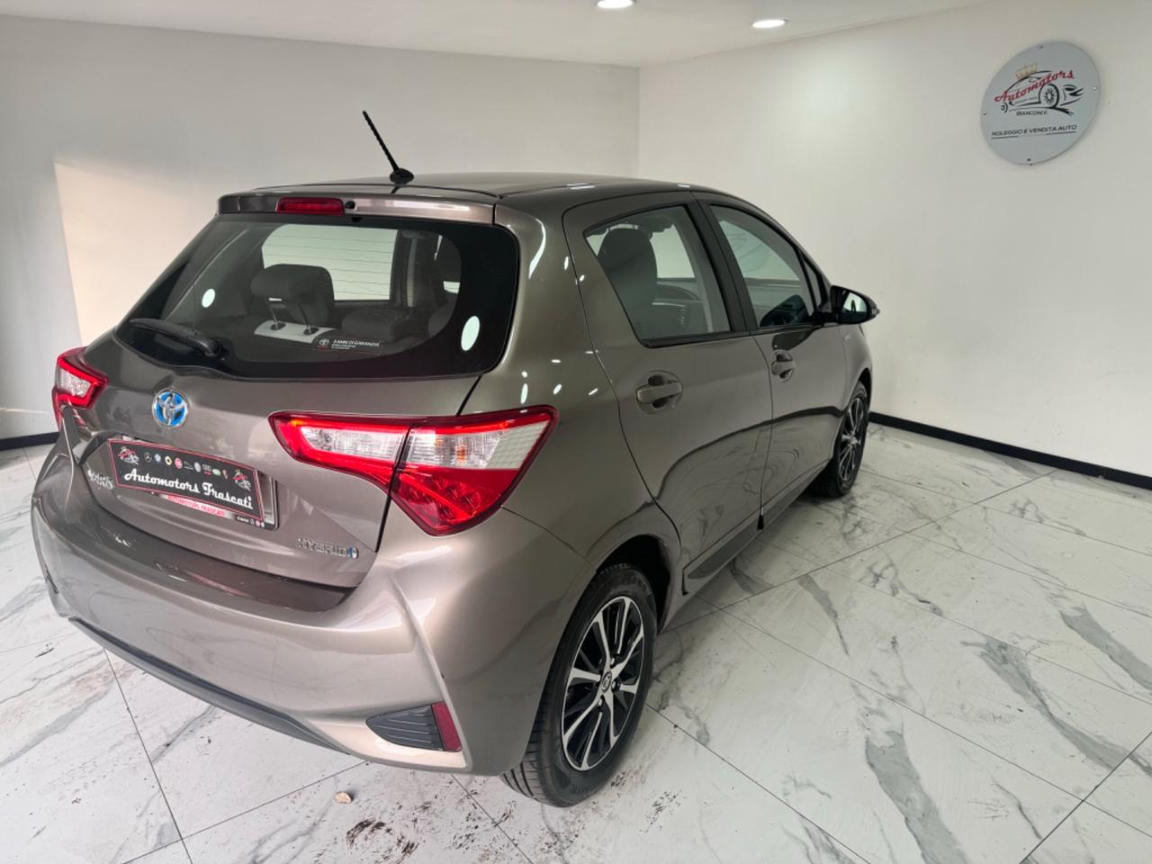 Toyota Yaris 1.5 Hybrid-2018-GARANTITA