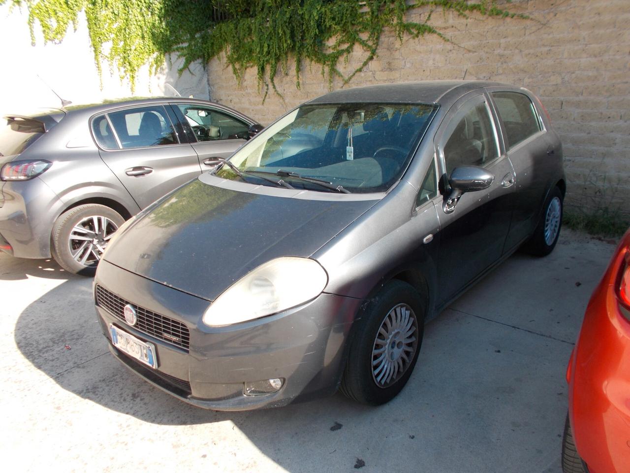 Fiat Grande Punto 1.3 MJT 75 CV 5 porte Dynamic