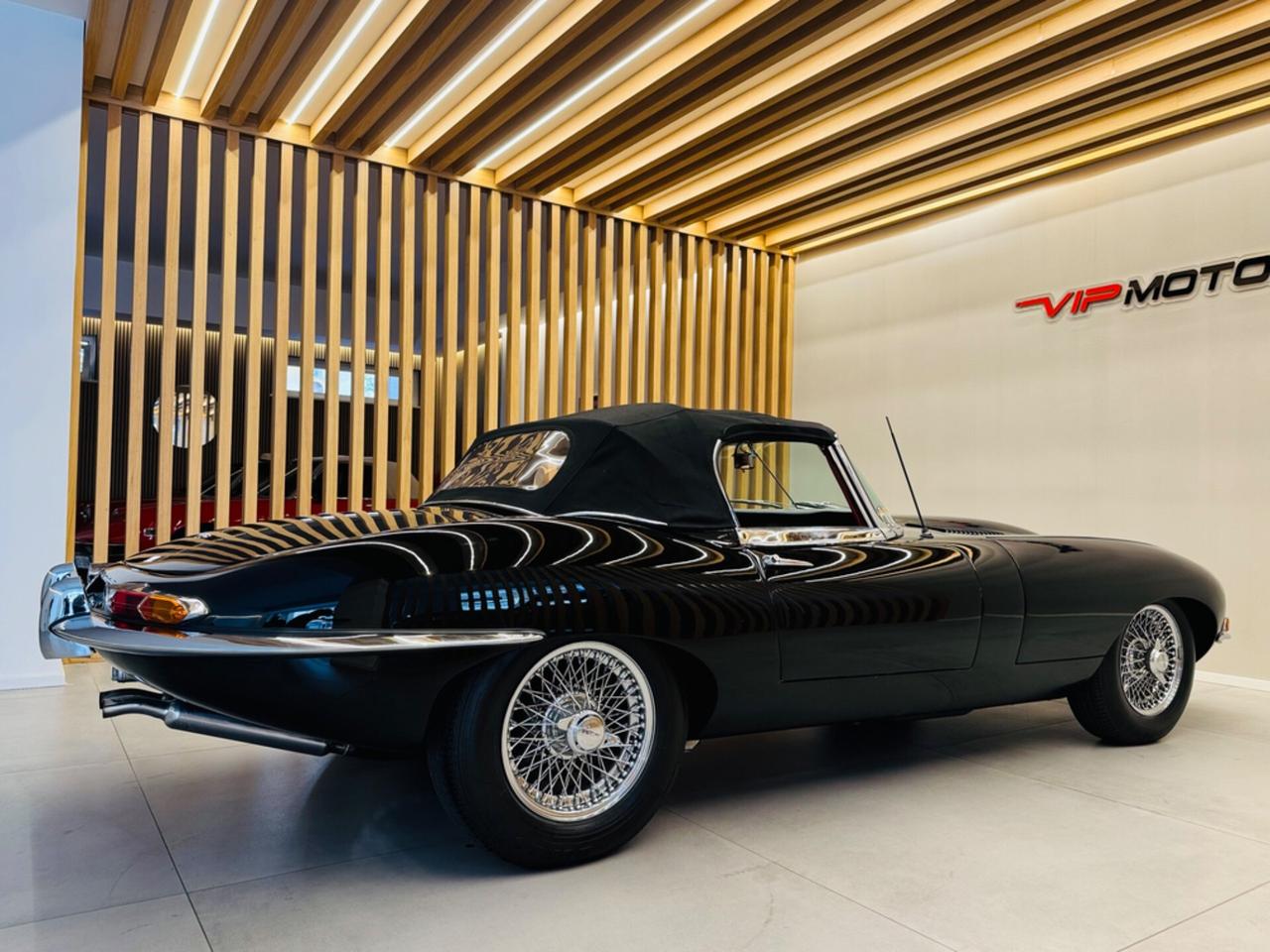 Jaguar E 3.8 CILINDRI SPIDER 1 SERIE