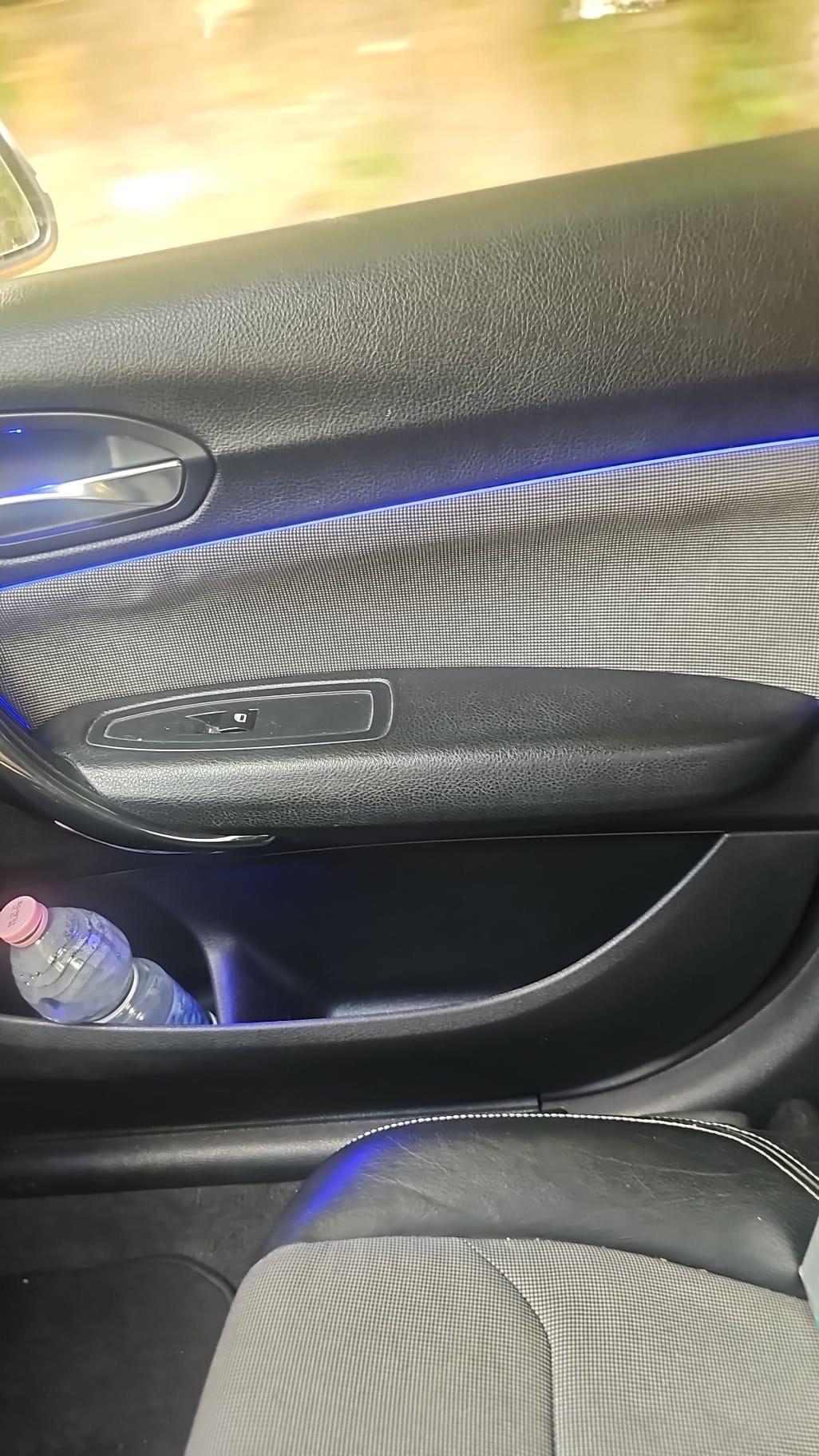 BMW 118d Cambio Automatico Xenon Navi clima PDC