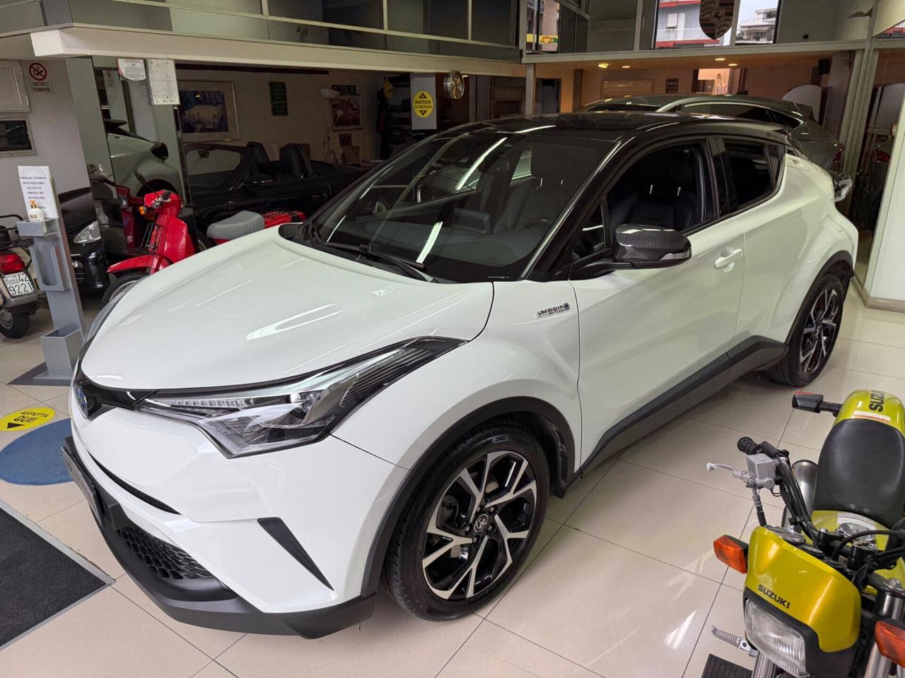 Toyota C-HR 1.8 Hybrid Lounge Tech Pack - UNIPRO’ !!