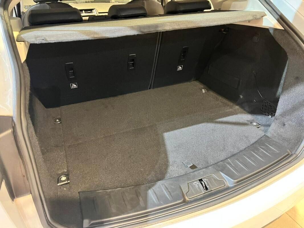 Jaguar E-Pace 2.0D 150 CV R-Dynamic