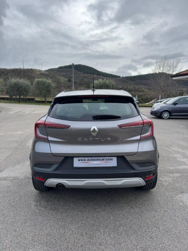 RENAULT Captur Blue dCi 95 CV Intens