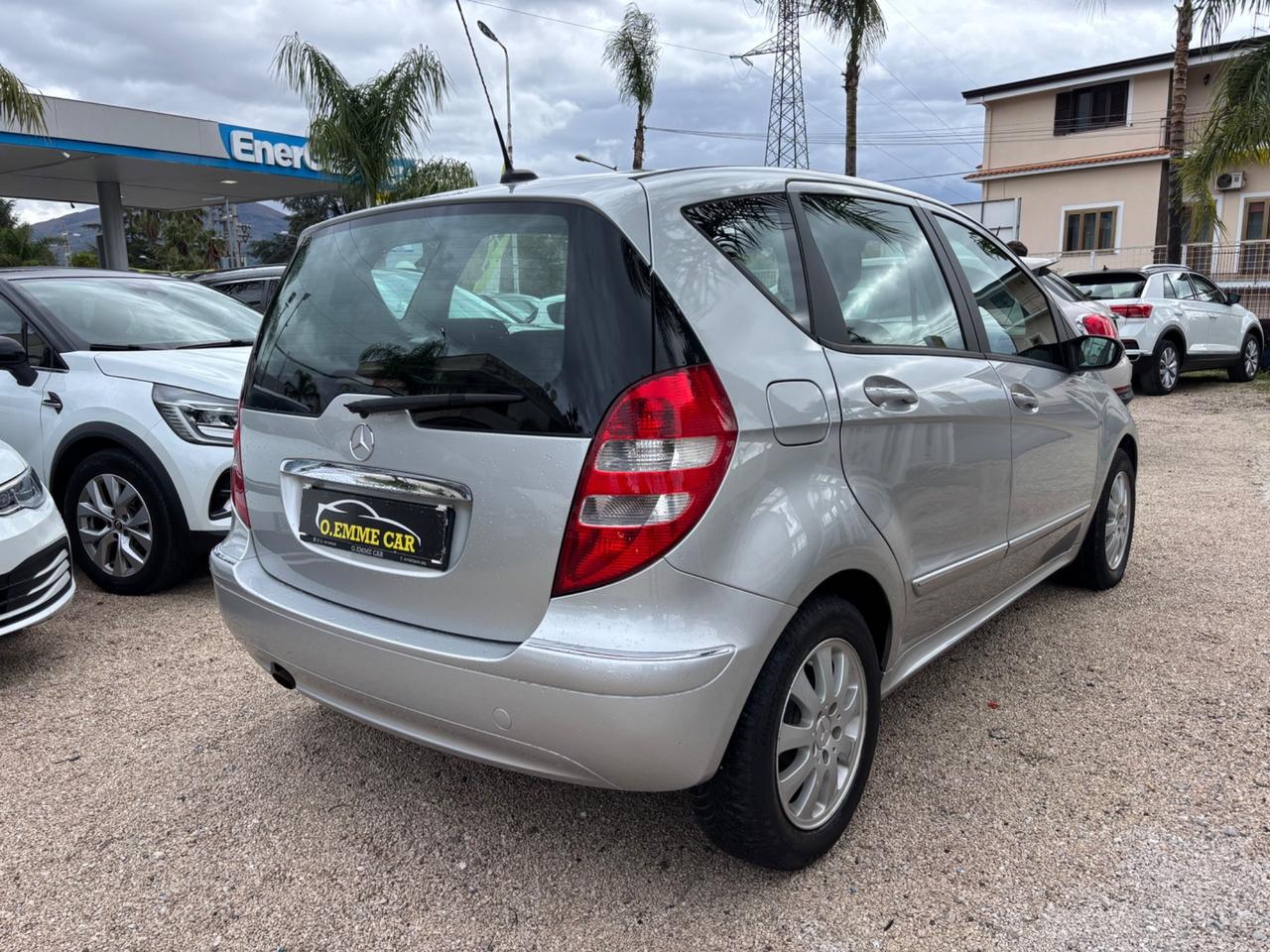 MERCEDES CLASSE-A150 AVANTGARDE 45.000KM