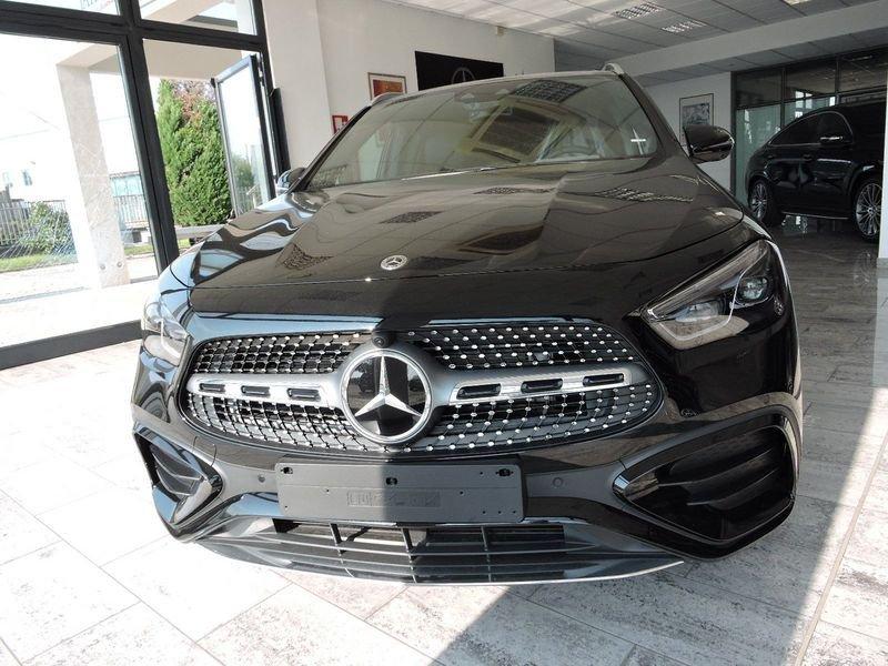 Mercedes-Benz Classe GLA GLA 200 d Automatic 4Matic AMG Line Premium Plus