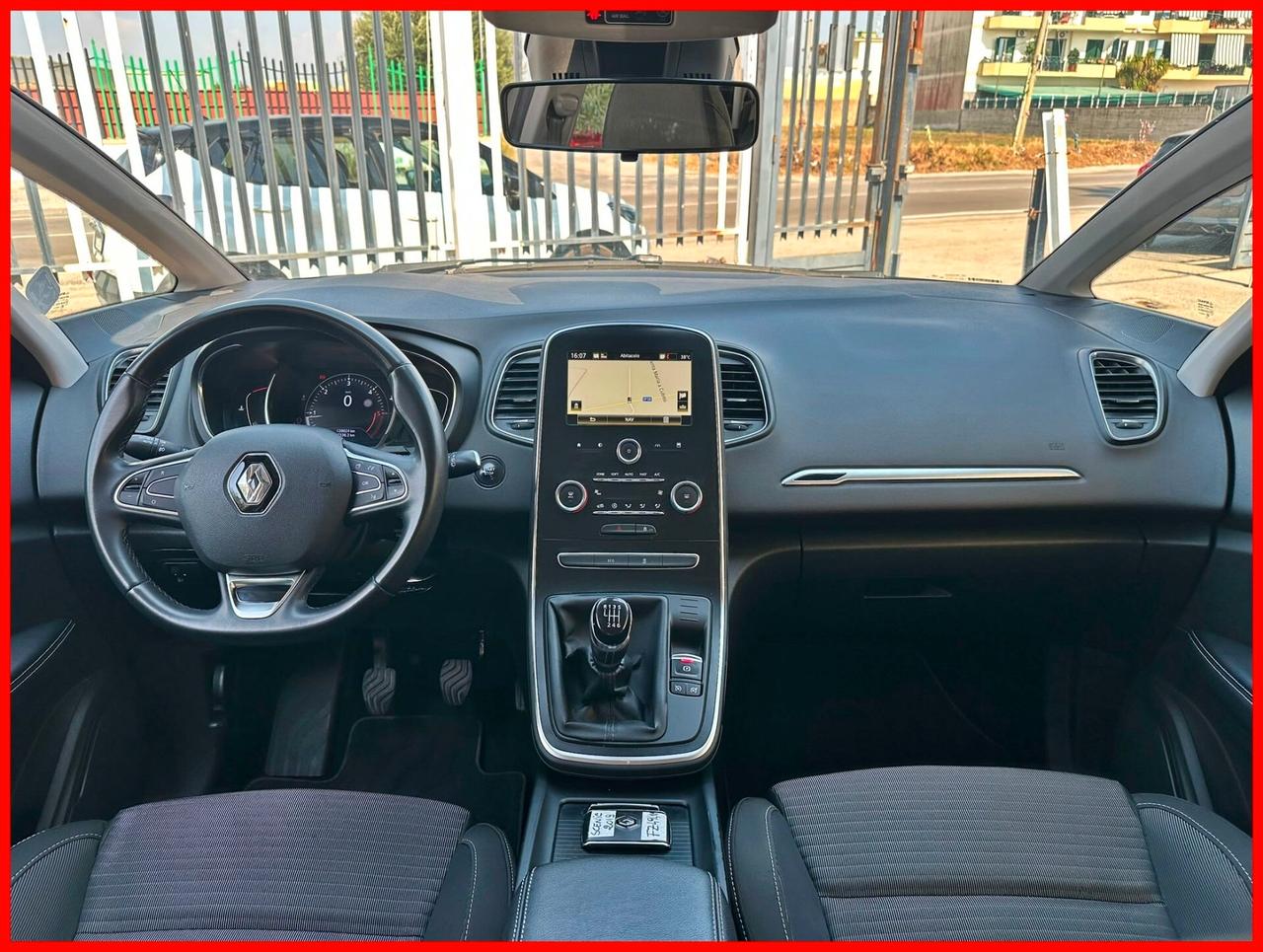 Renault Scenic Scénic Blue dCi 120 CV Initiale Paris