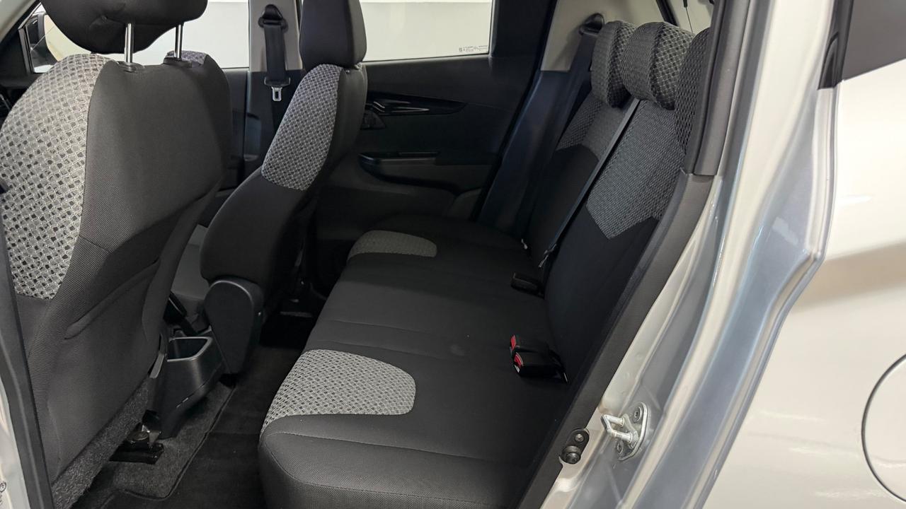 Mahindra KUV100 1.2 VVT K8 2019