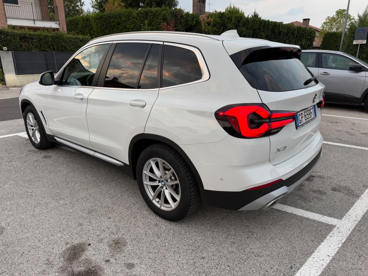 Bmw X3 sDrive18d 48V