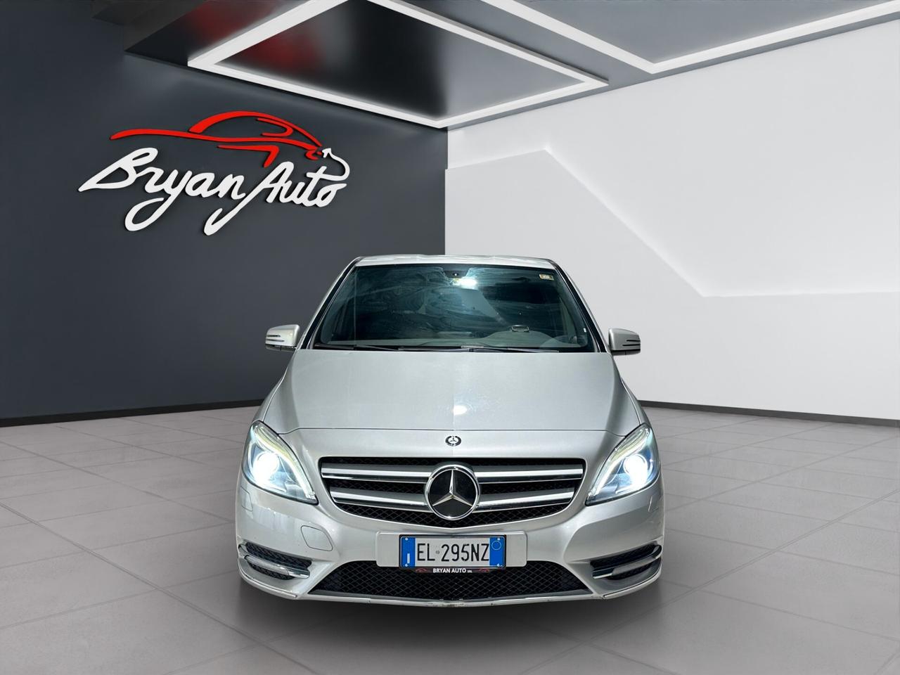Mercedes-benz B 180 CDI BlueEFFICIENCY Premium