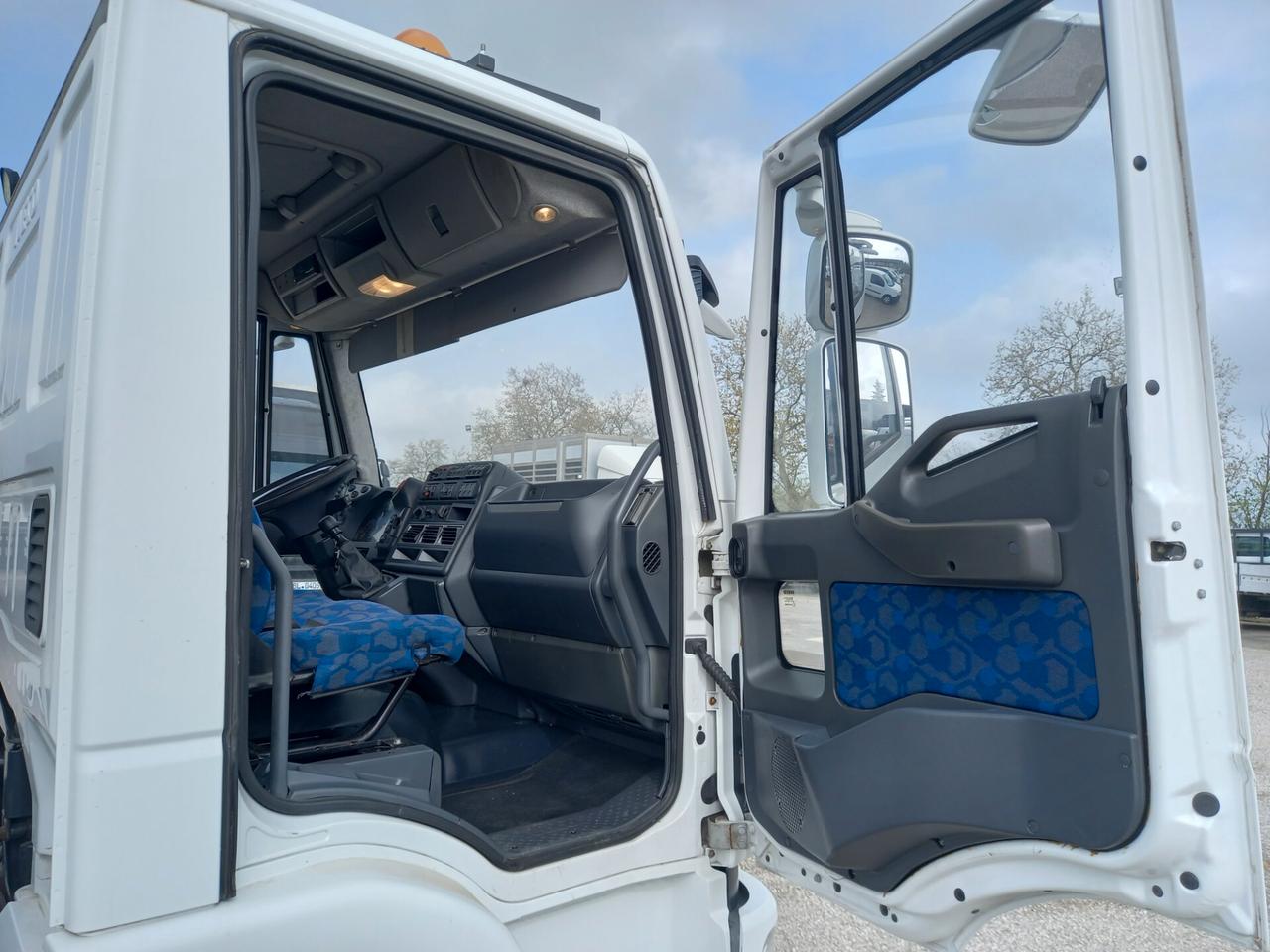 IVECO ML 75E18 - ALLESTIMENTO: SOCCORSO STRADALE (C67)