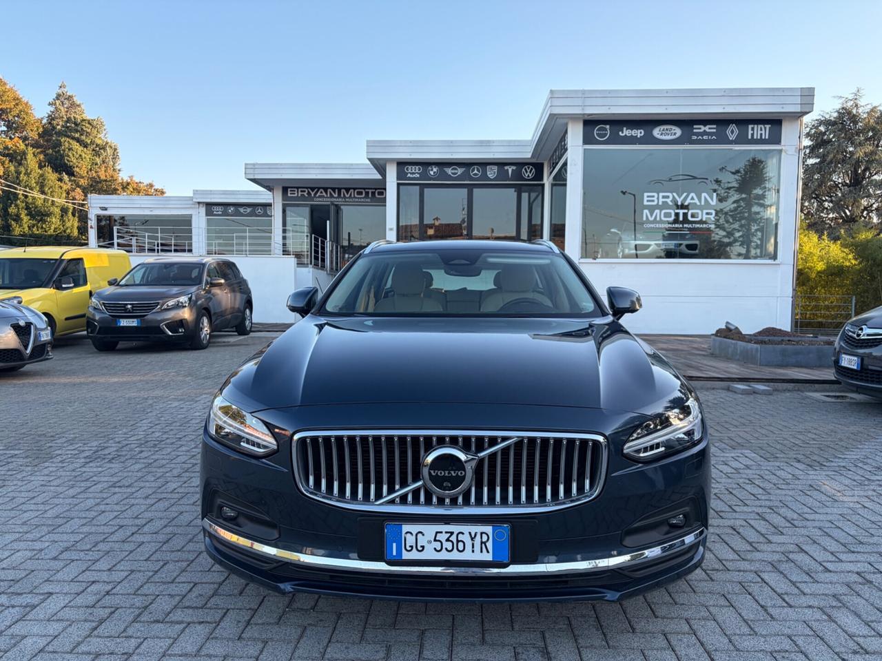 Volvo V90 B5 (d) AWD automatico Ultimate Dark
