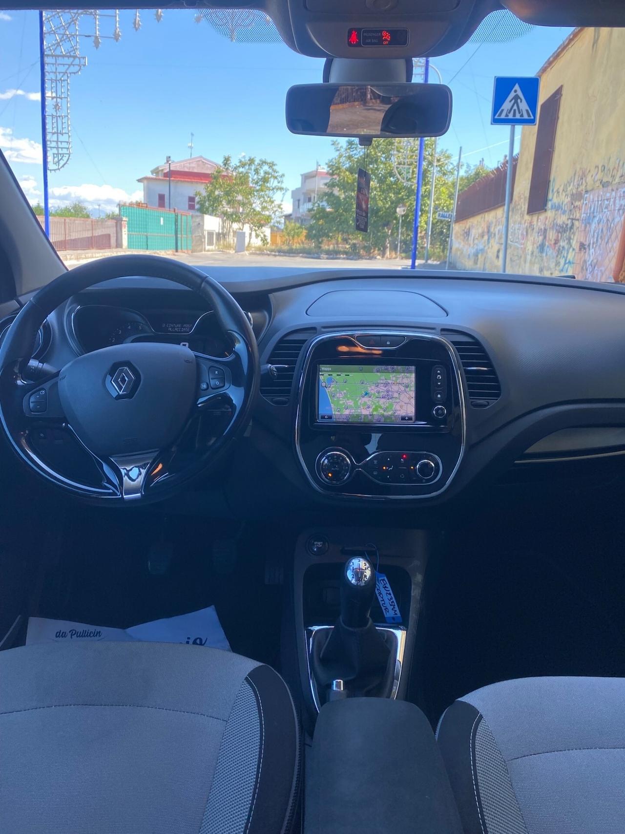 Renault Captur 1.5 dCi Anno 2014 RIGENERATO GARANZ