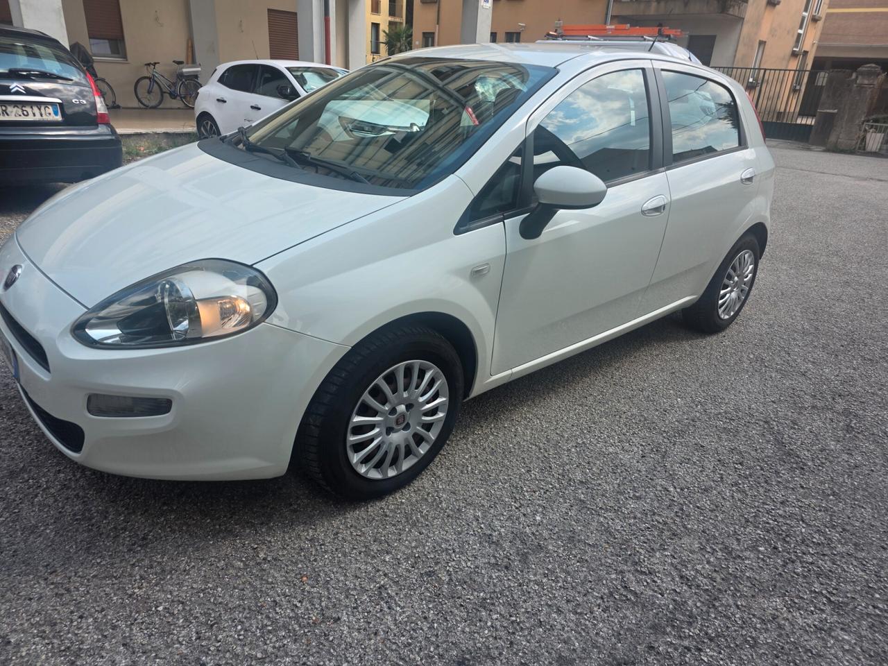 Fiat Punto 1.3 MJT II 75 CV 5 porte Lounge